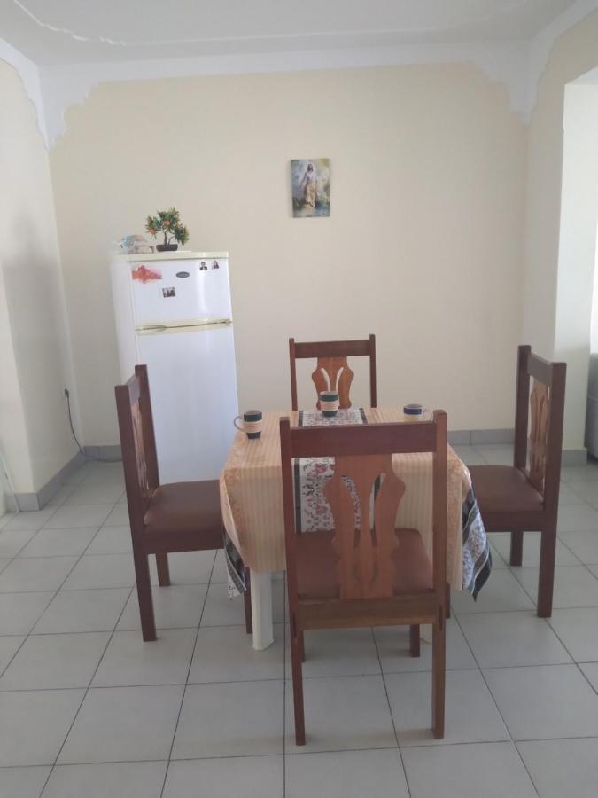 Pensao Domingas Hotel São Filipe Kültér fotó